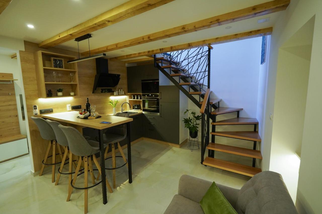 Apartment Ispod Ure Sinj Buitenkant foto